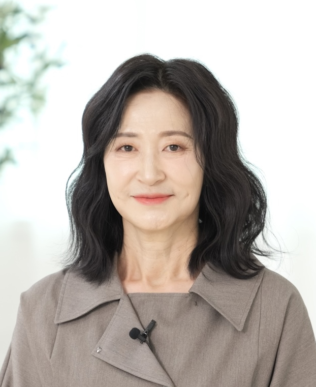 Professor Sowon Hahn - Headshot